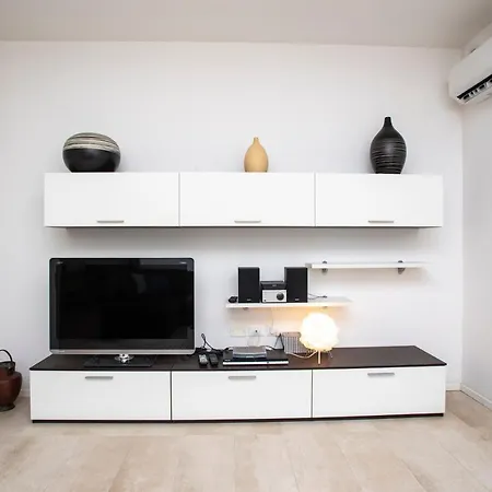E Valle Incantata - Goelba Holiday home