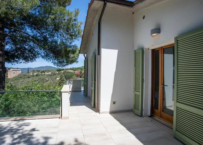 E Valle Incantata - Goelba 카폴리베리